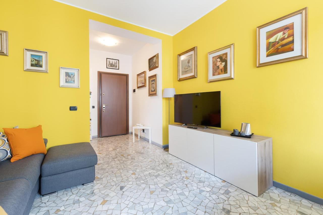 Apartment With Balcony - 50 M Far From M1 Pasteur Milaan Buitenkant foto